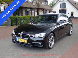 BMW 320i HIGH-EXE SPORTLINE SPORTLEER/FULL-LED/PROFNAVI