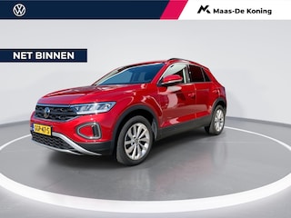 Volkswagen T-Roc 1.5 TSI 150pk DSG Life Edition · Camera · Side Assist · ACC · Keyless · Apple/Android Car Play · Parkeerassistent · Garantie t/m 29-07-2028 of 100.000km