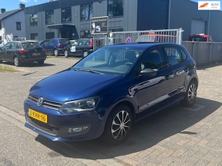 Volkswagen Polo 1.2 Easyline / Airco / Carplay / 5Drs