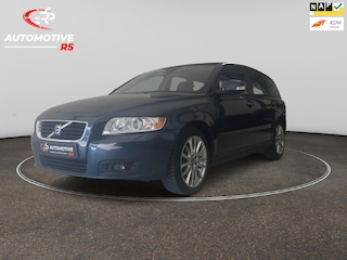 Volvo V50 2.0 Sport | Navigatie | Cruise Control | 17” LM Velgen | Memory Stoel | Luxe & Sportief!"