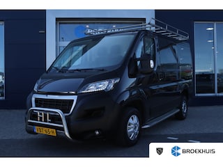 Peugeot Boxer 330 2.0 BlueHDI L1H1 Premium Pack | Cruise Control | Trekhaak | Camera | Imperiaal | Navi | Carplay | Sensoen