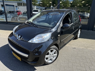 Peugeot 107 1.0-12V Urban Move facelift model