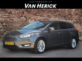 Ford Focus Wagon 1.5 Titanium Edition | Stuur/Stoel verwarming | Trekhaak | Keyless