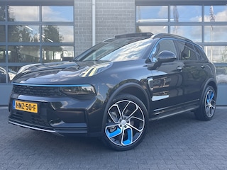 Lynk & Co 01 1.5 PLUG IN HYBRID | ZWARTE HEMEL | 360 CAMERA |