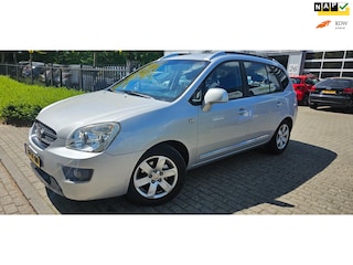 Kia Carens 2.0 CVVT X-ecutive