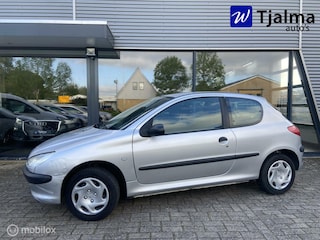 Peugeot 206 1.4 XR nw apk 5/2026