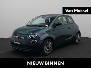 Fiat 500 Icon 42 kWh Aut, | Panoramadak | Camera | Navigatie | Apple carplay | DAB