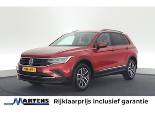 Volkswagen Tiguan 1.4 TSI 245pk eHybrid Life Stoelverwarming Virtual Cockpit Navigatie