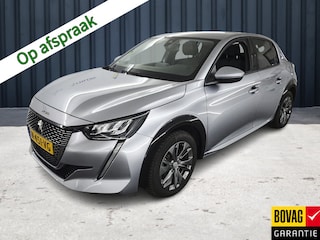 Peugeot 208 EV Allure Pack 50 kWh (136 PK) 1e-Eig. & Dealer-Onderh. BOVAG-Garantie. NL-Auto. Half-Leer, Navigatie/Apple-Carplay/Android-Auto, Cruisecontrol, Keyless-Start, Achteruitrijcamera, Parkeersensoren, DAB, Licht-Zicht-Pakket, Lm-Velgen-16Inch, Privacy-Glas