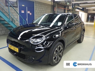 Fiat 600 1.2 Hybrid La Prima 100pk Automaat | Massage | Vol-Leder | Adaptive Cruise | Elektr. Stoelen | Elektr. Achterklep | Achteruitrijcamera | Climate Control | !!