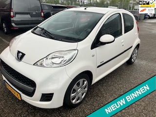 Peugeot 107 1.0-12V Automaat 5-deurs 111.000km. Airco Zuinig A-Label