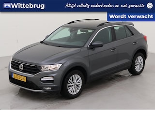 Volkswagen T-Roc 1.0 TSI Style / Metallic/ Airco/ Navi/ Parkeersensoren/ 16 lmv/