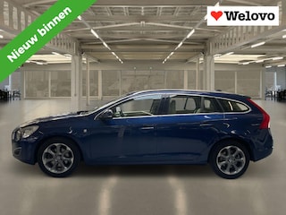 Volvo V60 1.6 T3 Ocean Race Rijklaar+garantie, leder interieur..