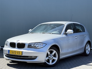 BMW 1-serie BWJ 2010 118i 143 PK Sportline Line Executive AUTOMAAT / SPORTSTOELEN / ELEK RAMEN / LMV 16 INCH / PDC V+A / ISOFIX