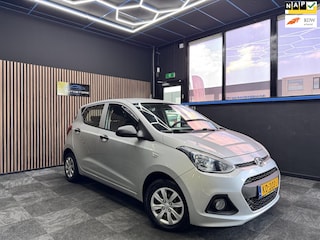Hyundai i10 1.0i i-Drive centr vergr bluetooth Zeer nette Auto!!!