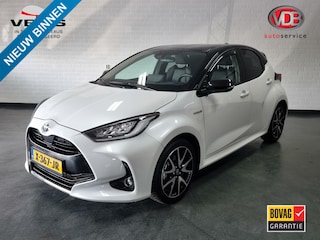 Toyota Yaris 1.5 Hybrid Executive / Bi-Tone / Apple Carplay - Android Auto