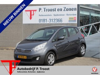Kia Venga 1.4 CVVT Seven Navigatie/Airco/Achteruitrijcamera/Cruise control/Radio-CD speler/Multifunctioneel stuurwiel/Spraakbediening/Elektrische ramen/Elektrische verstelbare spiegels.