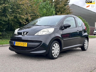 Peugeot 107 1.0-12V XS Automaat*Airco*NAP*Dealer onderhouden*APK(