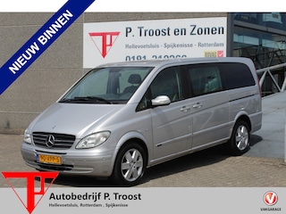 Mercedes-Benz Viano 3.0 CDI DC Ambiente Lang MEENEEMPRIJS!!/APK t/m 22-04-2026!!/V6 AUTOMAAT/Keyless entry/Parkeersensoren rondom/Cruise control/Climate control/Stoelverwarming/Elektrische verstelbare stoelen met memory/Radio-CD speler/Trekhaak/17'' Lichtmetalen velgen/Elekt
