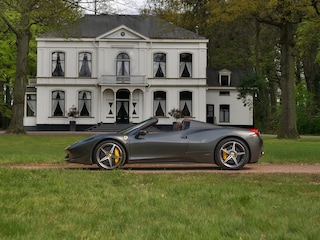 Ferrari 458 4.5 V8 Spider | Carbon Driver Zone