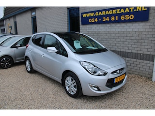 Hyundai ix20 1.6i i-Catcher Automaat Camera navi Panoramadak