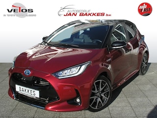 Toyota Yaris 1.5 Hybride Executive/Trekhaak/Bi-tone