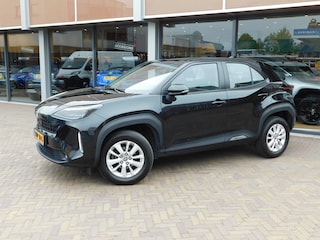 Toyota Yaris Cross 1.5 Hybrid Dynamic Plus | Stuur stoelverwarming | HUD | Elektrische achterklep