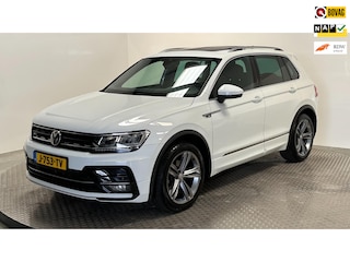 Volkswagen Tiguan 1.5 TSI R-Line Comfortline Business trekhaak led panoramadak benzine virtuel;e cockpit navigatie cruisecontrole