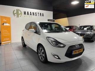 Hyundai ix20 1.4i Go! Navigatie- Achteruitrijcamera LM Velgen.