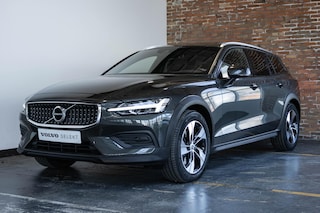 Volvo V60 Cross Country T5 Automaat AWD Pro 