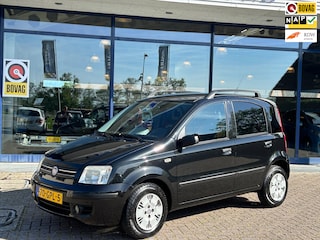 Fiat Panda 1.2 Emotion Clima Elek.Pakket Nieuwe APK NAP NL-Auto Volledig Dealeronderhouden!