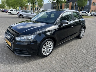 Audi A1 Sportback 1.2 TFSI Amb. PL. B. STOELVW CLIMA PDC NAVI.