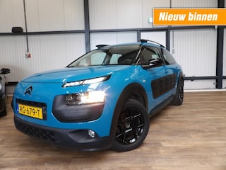 Citroën C4 Cactus 1.2 Shine - ecc - trekhaak - slechts 114570km!