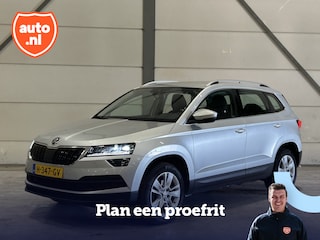 Skoda Karoq 1.5 TSI ACT Business Edition | Trekhaak | LED | Adapt Cruise Control | Carplay | Camera | Stoelverwarming | Dodehoek detectie |
