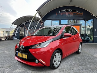 Toyota Aygo 1.0 VVT-i X-PLAY 