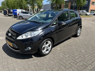 Ford Fiesta 1.25 Titanium 1eEIG PDC CLIMA CRUISE NAP!