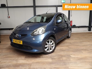 Toyota Aygo 1.0 5 drs - airco - nette staat - slechts 112086km!