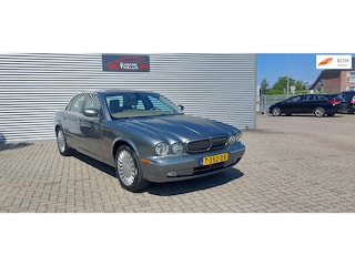 Jaguar XJ 4.2 V8 Super Supercharged