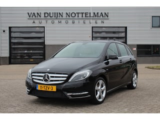 Mercedes-Benz B-klasse 180 Ambition / Leer / Navigatie / N.A.P.