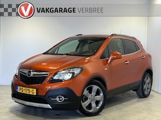 Opel Mokka 1.8 Cosmo | LM Velgen 18" | Parkeersensoren Voor en Achter | Voorstoelen en Stuur Verwarmd | Lederen Bekleding |
