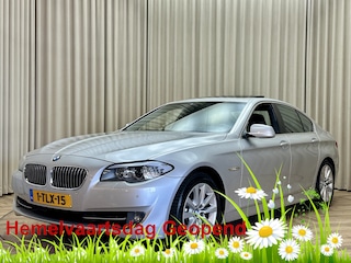BMW 530d High Executive *HUD* Kantel/Schuifdak / Leder / Stoelverwarming / Afn. Trekhaak / Memory Seat / 18"LMV