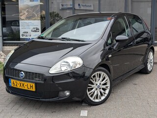 Fiat Punto Grande 1.4-16V Sport / TREKHAAK