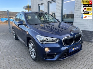 BMW X1 SDrive18i / Automaat / Climate Controle / Cruise controle / Camera / Telefoon / Navigatie