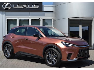 Lexus LBX Relax 2WD DIRECT LEVERBAAR TECH PACK STOELVERWARMING KEYLESS ELEK-KOFFERKLEP BLIND-SPOT ELEK-STOEL
