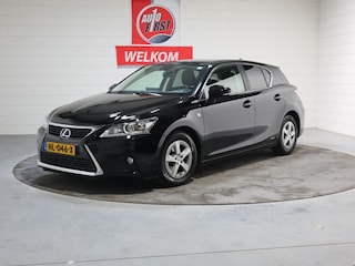 Lexus CT Hybrid 200h 25th Edition, NL, 2e Eig. Nap, Achteruitrij camera, Navigatiesysteem, Cruise control, Regen en Licht sensor, Blue tooth, Japanse kwaliteit van de bovenste plank