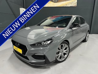Hyundai i30 Fastback 1.4 T-GDI 140pk N Line (Automaat) Leder Navigatie Camera Panoramdak
