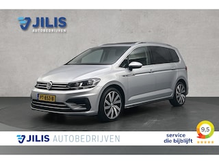 Volkswagen Touran 1.2 TSI Highline Business R 7p | Trekhaak | Stoelverwarming | Panoramadak | Parkeersensoren