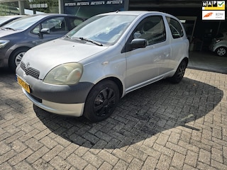 Toyota Yaris 1.0-16V VVT-i Terra | INRUILKOOPJE | LEUKE AUTO | APK TOT 10-25 |