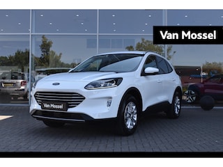 Ford Kuga 2.5 PHEV Titanium | Climate Control | Cruise Control | Trekhaak | Parkeersensoren V+A | Apple Carplay/Android Auto |