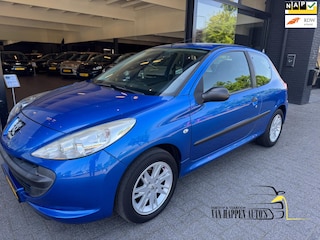Peugeot 206 1.1 XR / AP[K 1-2026